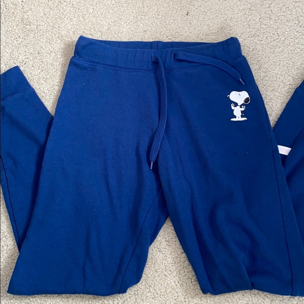 Snoopy Jogger and Hoodie Set - Picture 5 of 6